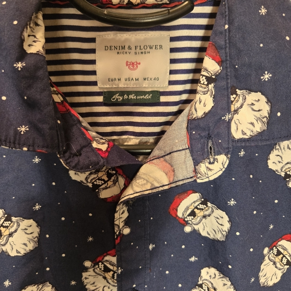 Denim And Flower Mens Button Down Cool Santa Shirt (Size M) - Picture 2 of 7